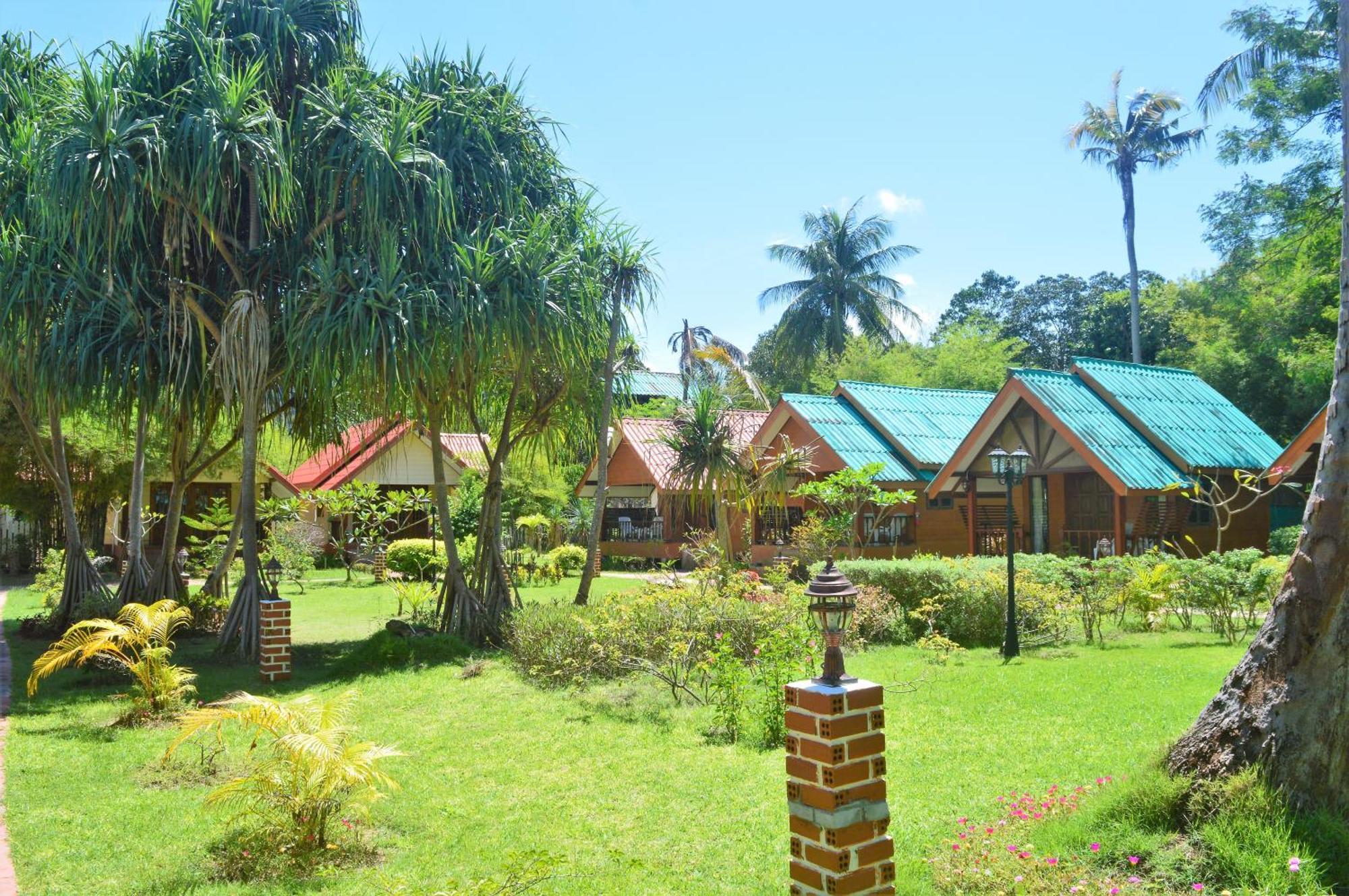Sayang Beach Resort Ko Lanta Buitenkant foto